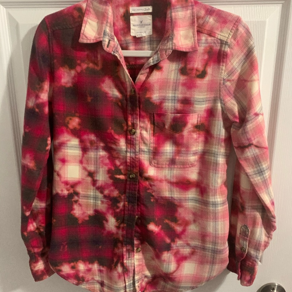 American Eagle bleached flannel